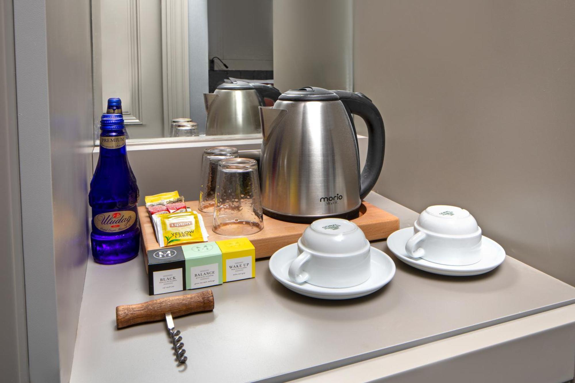 Plat Inn Hotel Taksim Истанбул Екстериор снимка