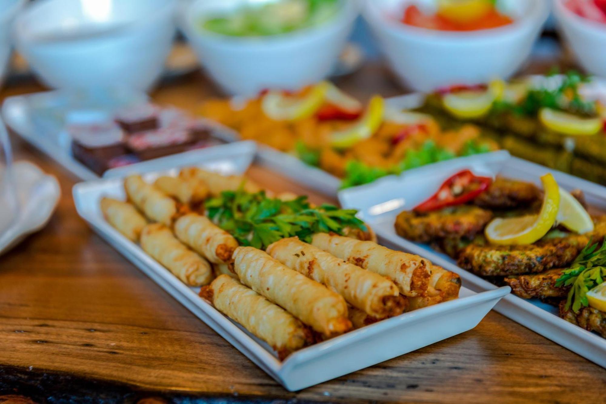 Plat Inn Hotel Taksim Истанбул Екстериор снимка